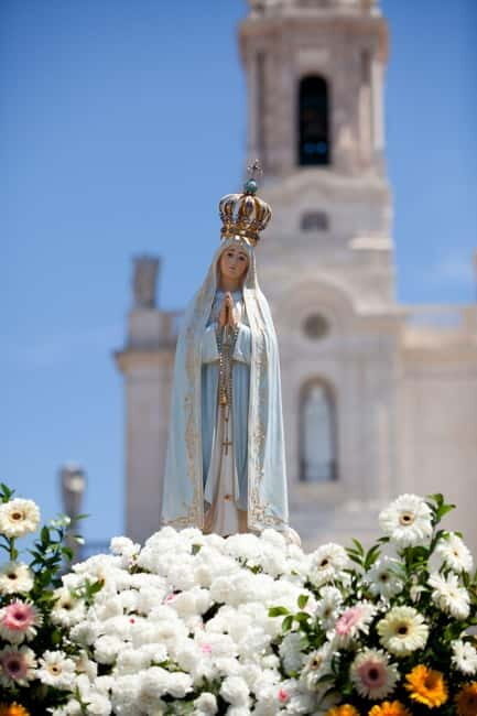 PRIVATE TOUR TO FÁTIMA, ÒBIDOS & NAZARÉ - Medieval Charm in Óbidos