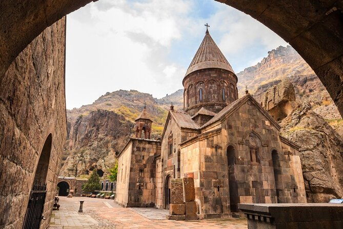 private-tour-to-garni-temple-geghard-monastery-tsaghkadzor-kecharis-monastery
