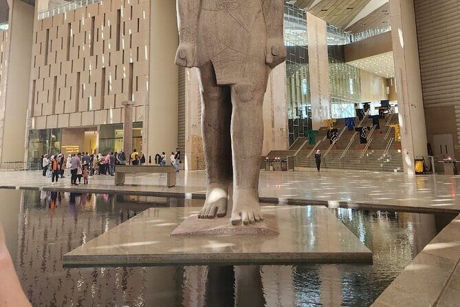 Private Tour to Giza Pyramids Sphinx and Grand Egyptian Museum - Exploring the Pyramids of Giza and the Sphinx