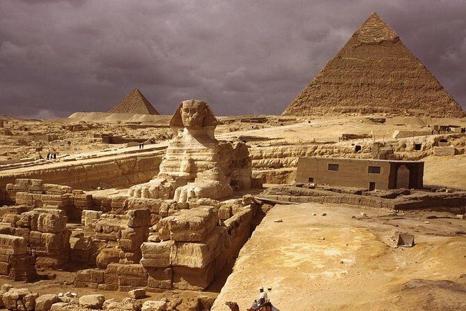 Private Tour to Giza Pyramids, Sphinx, and Valley Temple with Lunch - Who Would Love This Tour?