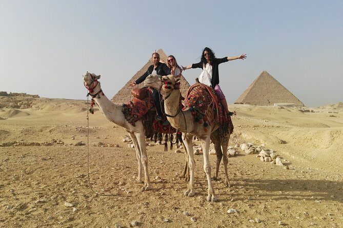 Private Tour to Giza Pyramids, Sphinx with Camel Ride and Lunch - Who Would Love This Tour?