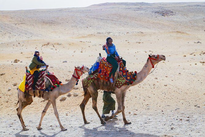 Private tour to Giza pyramids,sphinx,museum,market& lunch - The Giza Pyramids and Sphinx: A Must-See Marvel