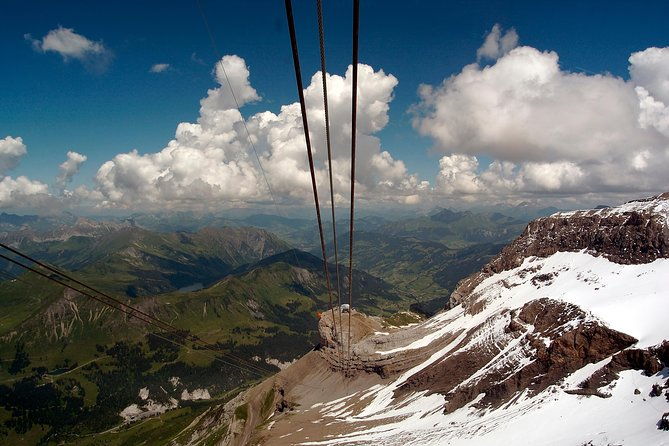 private-tour-to-glacier-3000-from-geneva