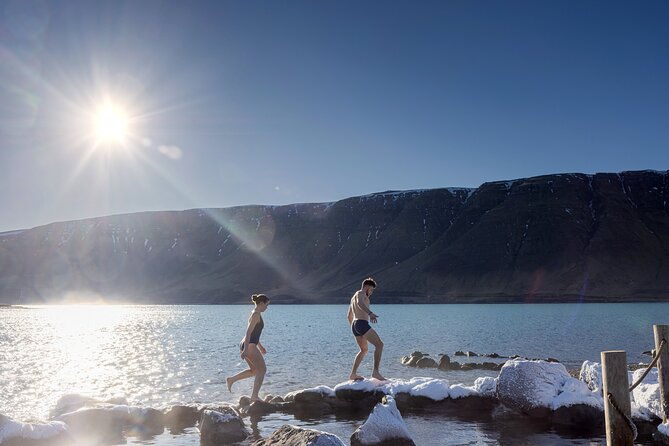 private-tour-to-golden-circle-and-hvammsvik-hot-spring-2