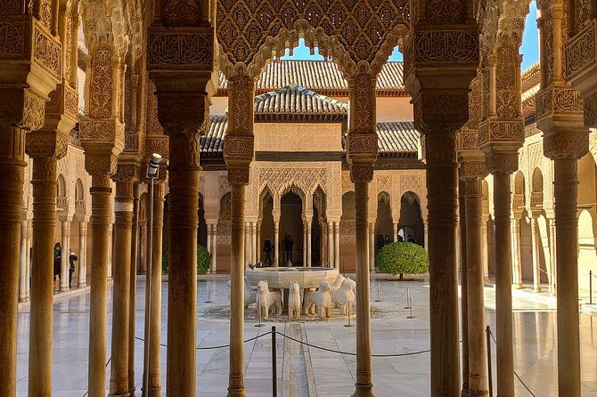 private-tour-to-granada-from-seville-with-visit-to-the-alhambra-2