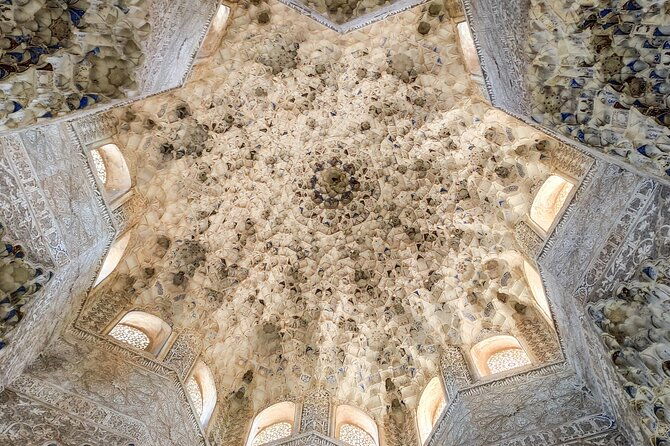private-tour-to-granada-from-seville-with-visit-to-the-alhambra