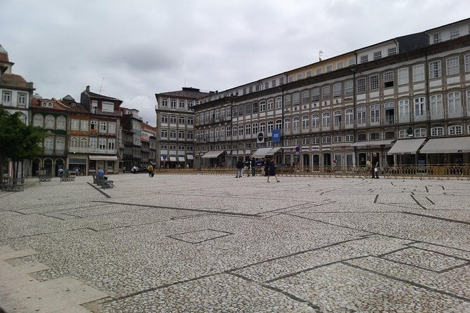 private-tour-to-guimaraes-and-braga-two-incredible-cities