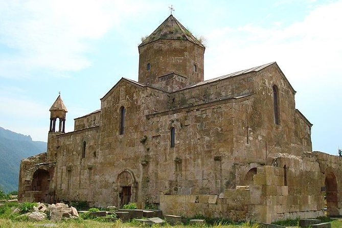 private-tour-to-haghpat-sanahin-kobayr-dsegh