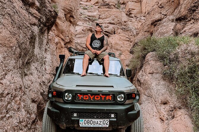 Private Tour to Hard-to-Reach Places of the Charyn Canyon - Key Points