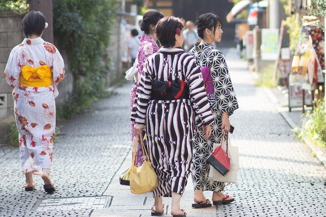 private-tour-to-kawagoe-with-photographer-and-spanish-speaking-guide