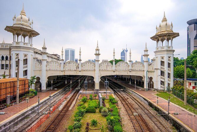 Private Tour to Kuala Lumpur City 13 Famous Landmarks - The Heart of Kuala Lumpur: Landmarks and Architecture