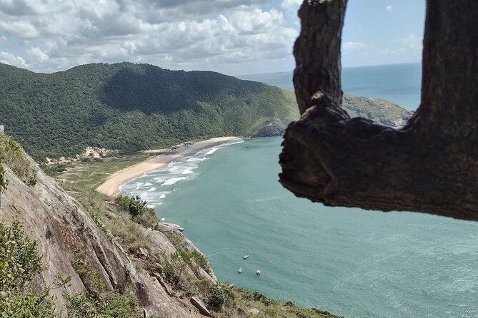 private-tour-to-lagoinha-do-leste-and-morro-da-coroa