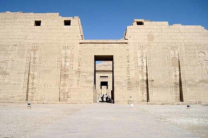 Private Tour to Medinet Habu, Valley of Nobles, Deir el Madina with lunch - Key Points