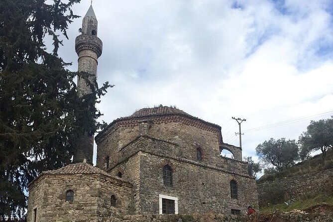 private-tour-to-monastery-of-costar-and-gjin-aleksi-mosque