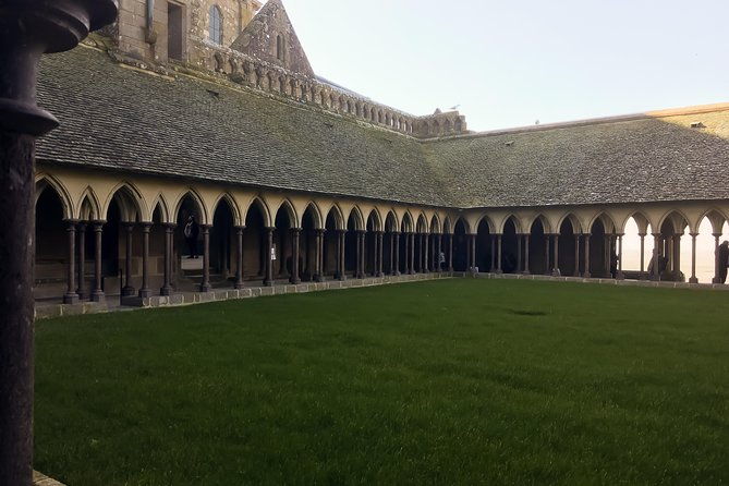 private-tour-to-mont-saint-michel-from-paris