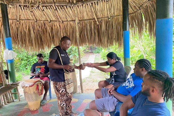 private-tour-to-palenque-with-natives