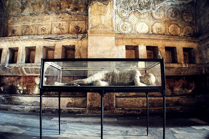 private-tour-to-pompeii-sorrento-and-positano-full-day