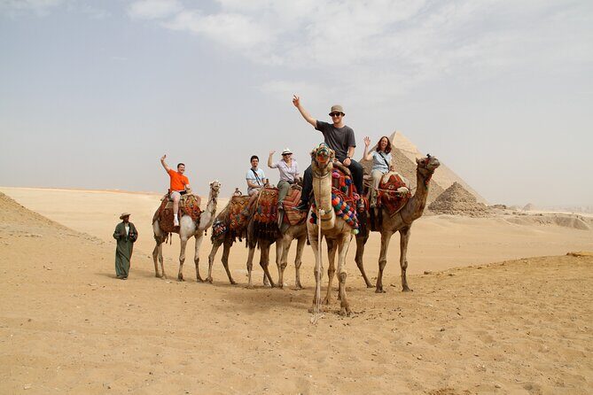 Private Tour to Pyramids and Egyptian Museum with Khan El Khalili - Transportation, Timing, and Group Size