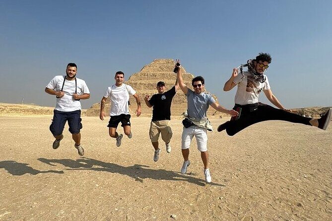 Private Tour To Pyramids of Giza Memphis Saqqara With Lunch - Key Points