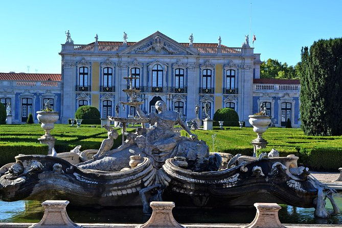 private-tour-to-queluz-and-mafra-palaces-and-ericeira-surf-coast
