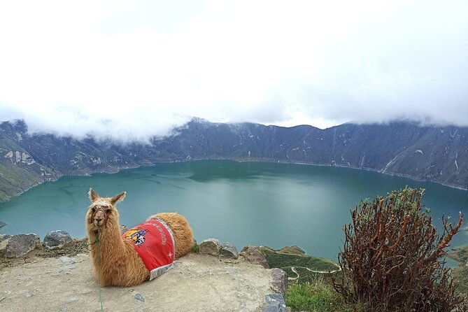 private-tour-to-quilotoa-with-kayaking-and-hiking
