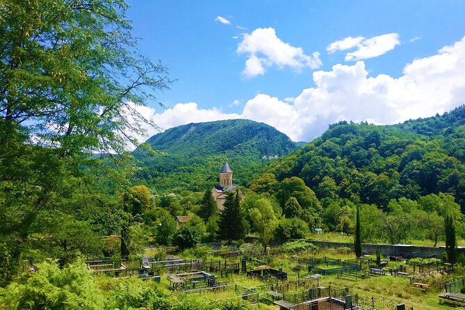 private-tour-to-racha-from-tbilisi-with-medieval-churches-wine-tasting-lunch