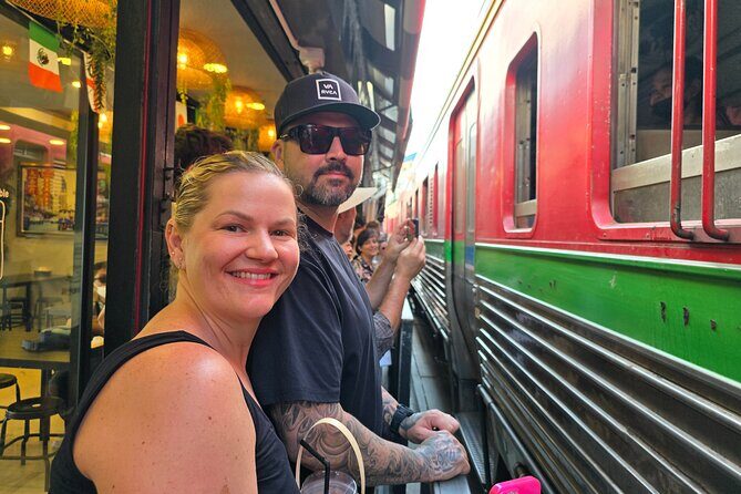 Private Tour to Railway Market and Floating Market - Exploring Bangkok’s Markets in Comfort: A Detailed Review of the Private Railway and Floating Market Tour