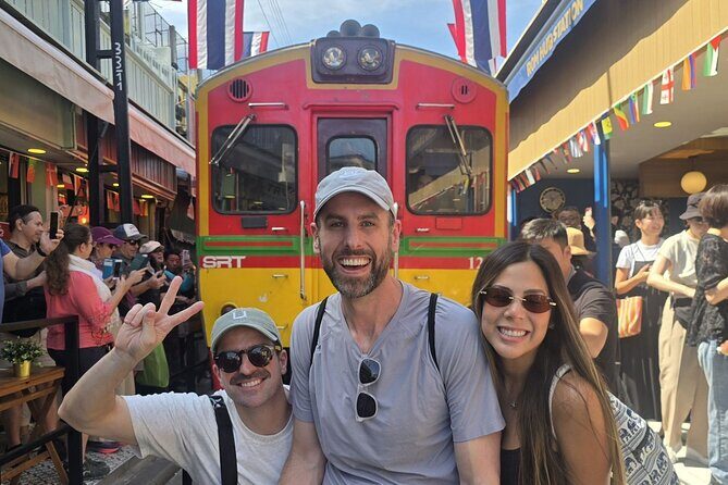 Private tour to Railway Market and Floating Market - Unveiling Bangkok’s Market Treasures: Private Railway and Floating Market Tour
