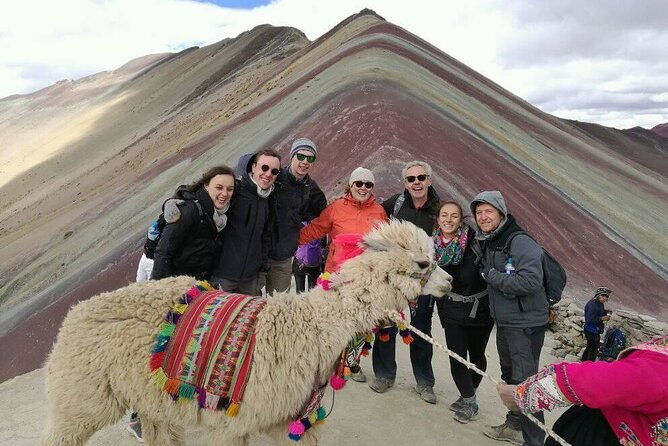 private-tour-to-rainbow-mountain-with-red-valley