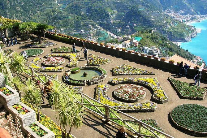 private-tour-to-ravello-winery-with-local-food-wine-tasting
