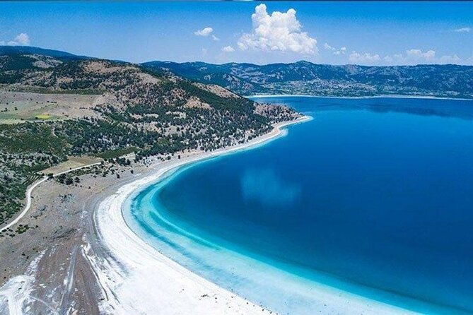private-tour-to-salda-lake-pamukkale-hierapolis-ancient-city