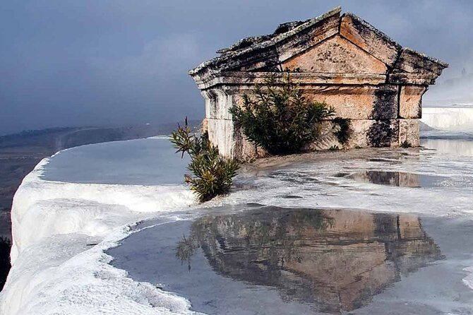 private-tour-to-salda-lake-pamukkale-hierapolis-ancient-city-kaklik-cave