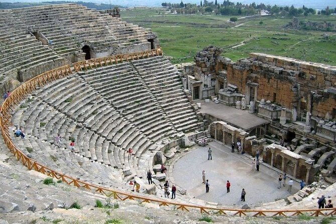 private-tour-to-salda-lake-pamukkale-hierapolis-ancient-city-kaklik-cave