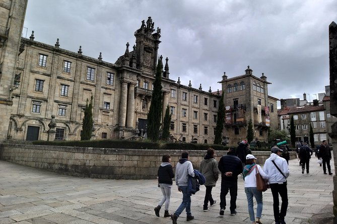 private-tour-to-santiago-de-compostela-and-its-stunning-cathedral