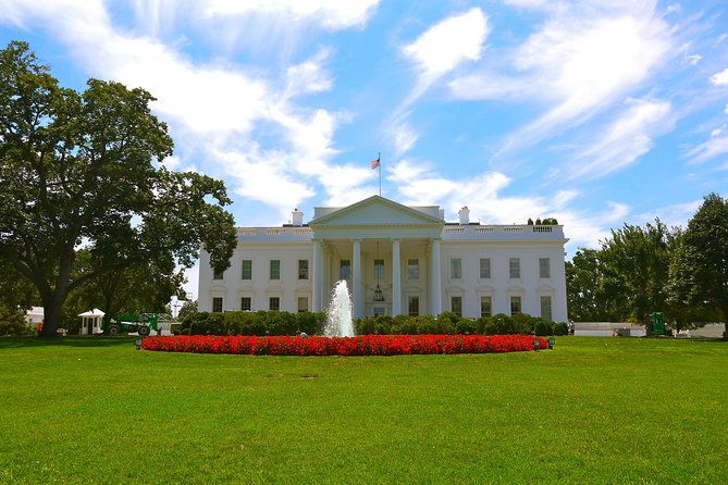 private-tour-to-see-the-monuments-and-memorials-in-washington-dc