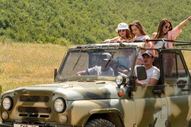 private-tour-to-sevan-dilijan-off-road-tour-horseback-riding