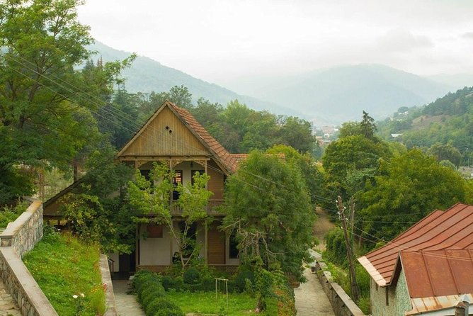 private-tour-to-sevan-lake-dilijan-haghartsin-goshavank