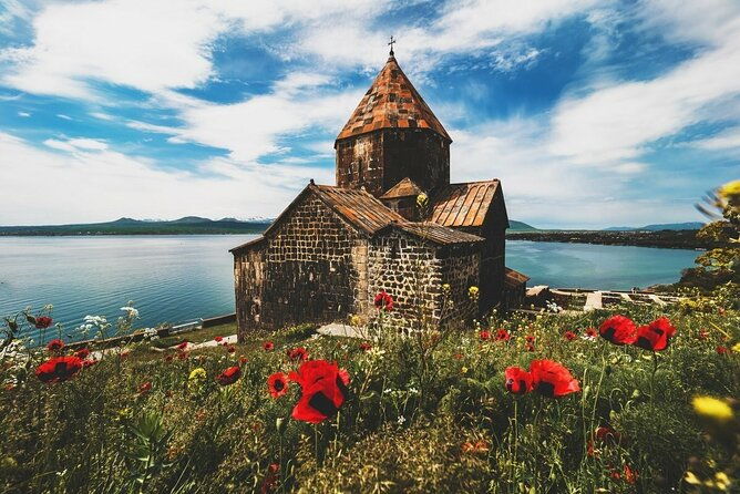 private-tour-to-sevan-lake-dilijan-haghartsin-goshavank