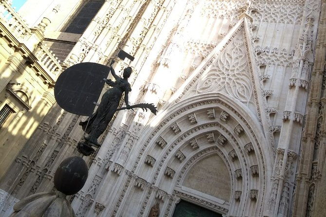 private-tour-to-sevilles-cathedral
