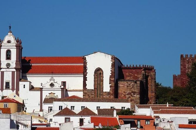private-tour-to-silves-castle-old-town-stop-at-chapel-of-bones