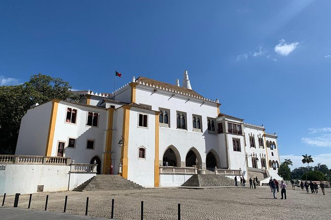 private-tour-to-sintra-cabo-da-roca-and-cascais-half-day