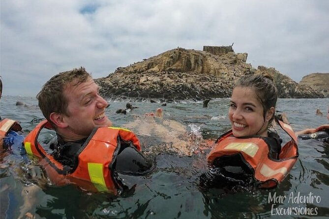 private-tour-to-spot-sea-lions-in-palomino-islands-from-lima
