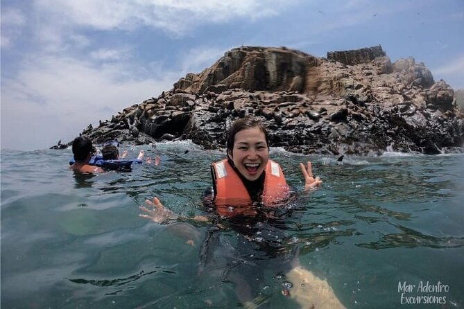 private-tour-to-spot-sea-lions-in-palomino-islands-from-lima