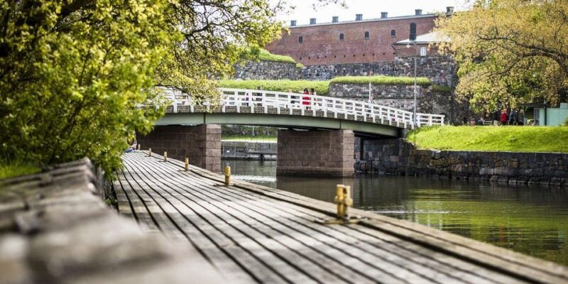 private-tour-to-suomenlinna-and-helsinki