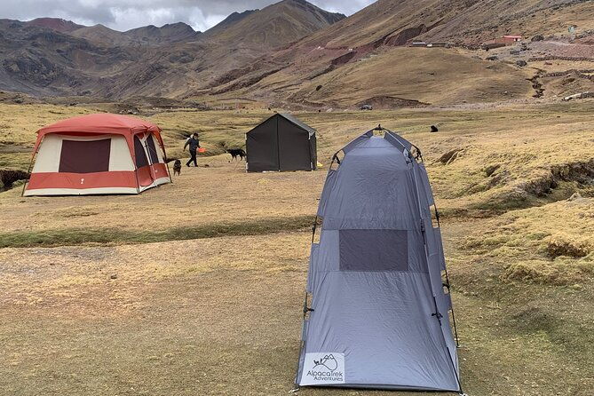 private-tour-to-the-mountain-of-seven-colors-from-cusco