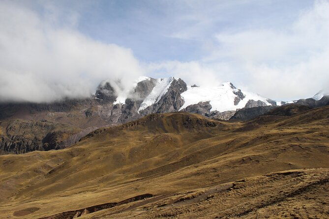 private-tour-to-the-mountain-of-seven-colors-from-cusco