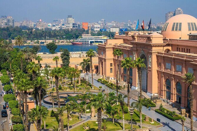 Private Tour To the Museum & Pyramids & Sphinx from Hurghada - The Egyptian Museum: An Artifacts Treasure Chest