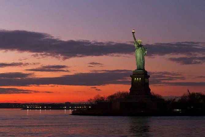 private-tour-to-the-statue-of-liberty-and-ellis-island