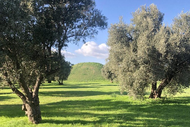 private-tour-to-the-tomb-of-marathon-the-origin-of-marathon-races