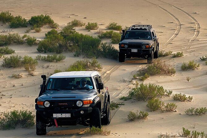 Private Tour to the Yellow Lake and Sand Dunes - Exploring the Itinerary in Detail